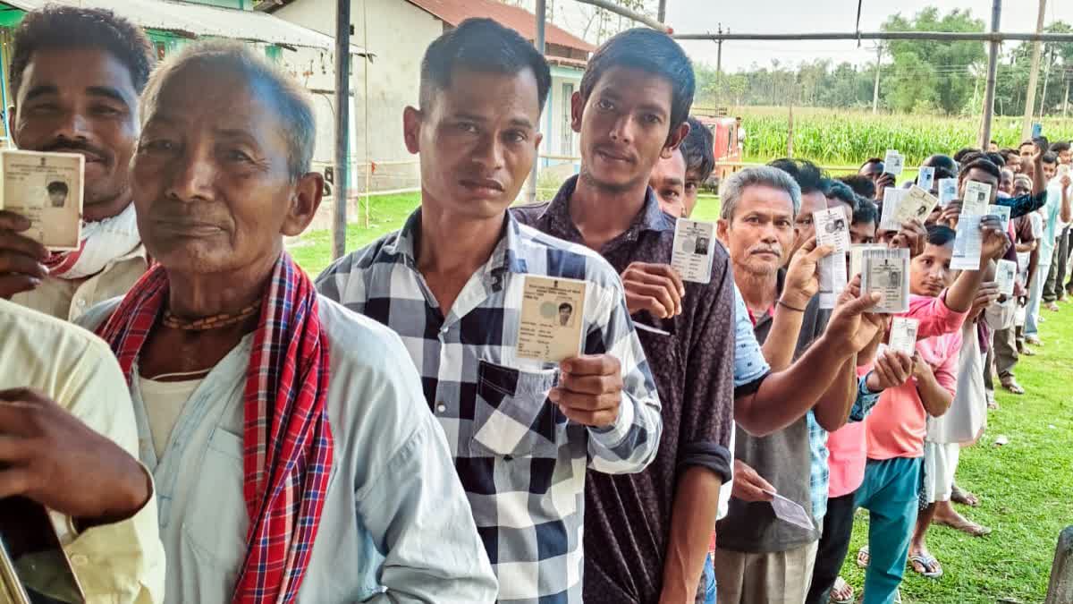 बंगाल विधानसभा चुनाव 2026: दक्षिण 24 परगना में पुनर्मतदान के दौरान भारी हिंसा, पुलिस का लाठीचार्ज.