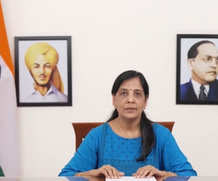 सीएम की पत्नी ने लोगों से मांगा समर्थन,,,,जारी किया व्हाट्सएप नंबर...