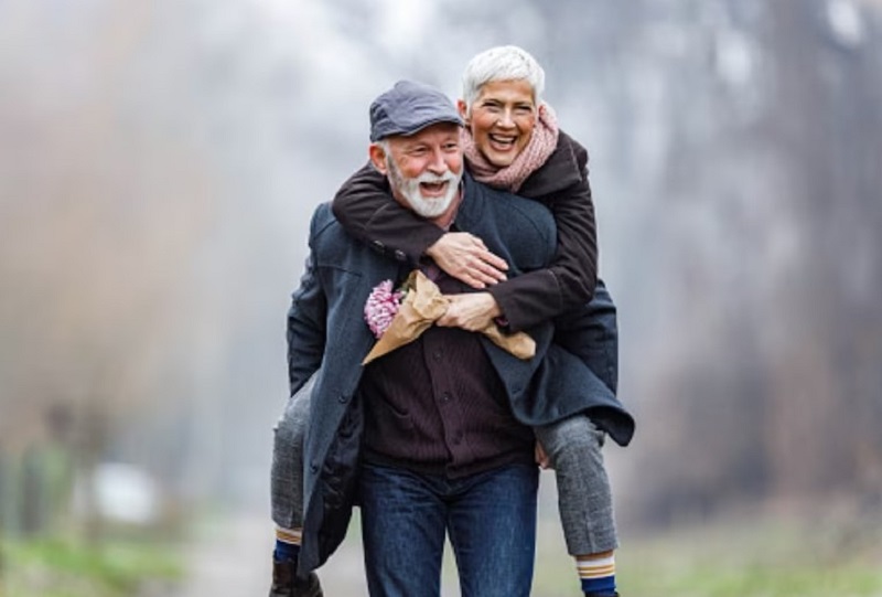 इतने साल से भी ज्यादा जीते हैं यहां के लोग,,, जानिए क्या है इनकी लंबी उम्र का राज..