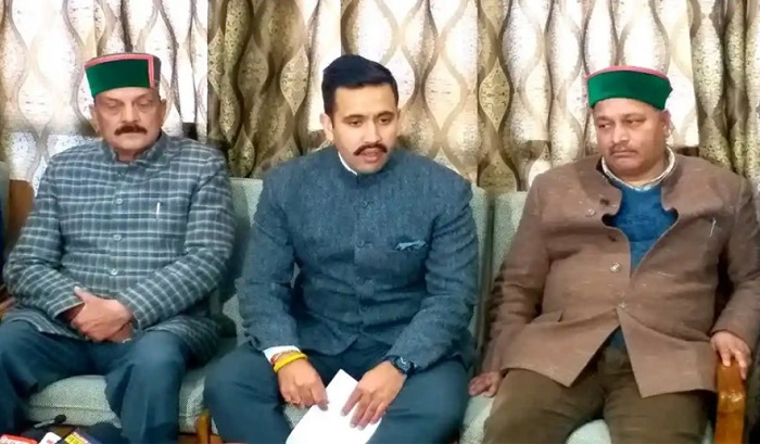 टला सियासी संकट,,,,मान गए....?,,,,वापस लिया इस्तीफा....