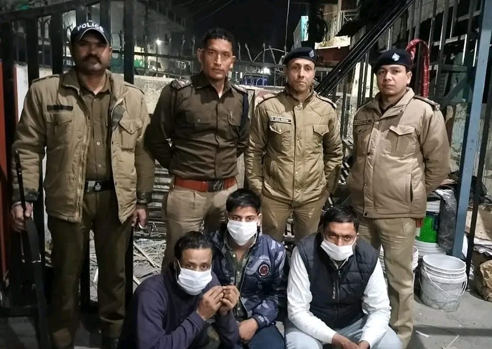 3 नामजद उपद्रवी सहित 14  गिरफ्तार, सरकारी वाहन में आग लगाने वाला गिरफ्तार