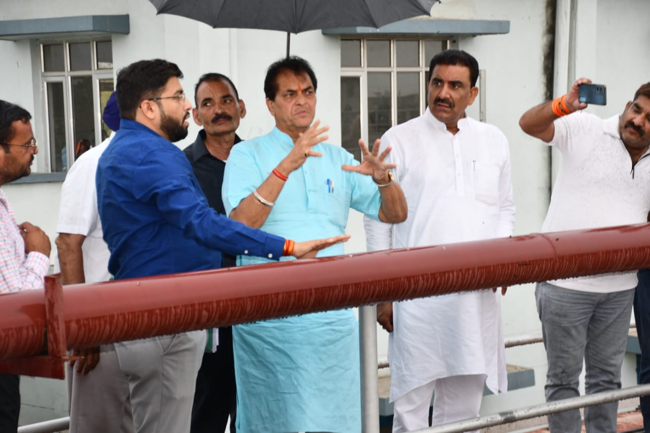 मंत्री अग्रवाल ने काशीपुर पहुंचकर निर्माणाधीन एसटीपी प्लांट का किया निरीक्षण..