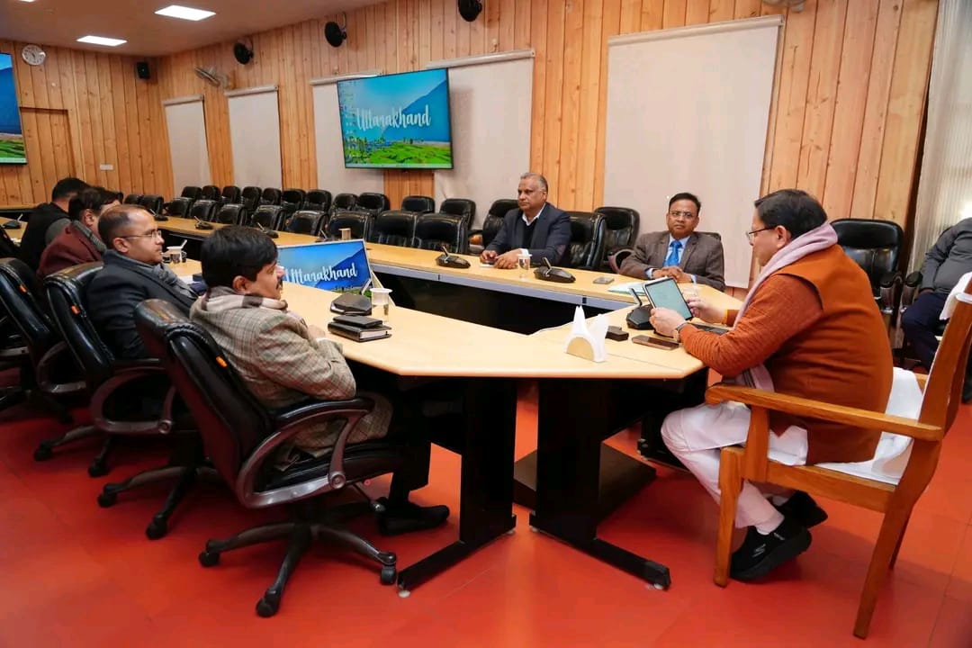 पौड़ी : बस हादसे पर मुख्यमंत्री धामी की सख्ती: अस्पताल व्यवस्थाओं की जांच और राहत कार्यों के निर्देश..