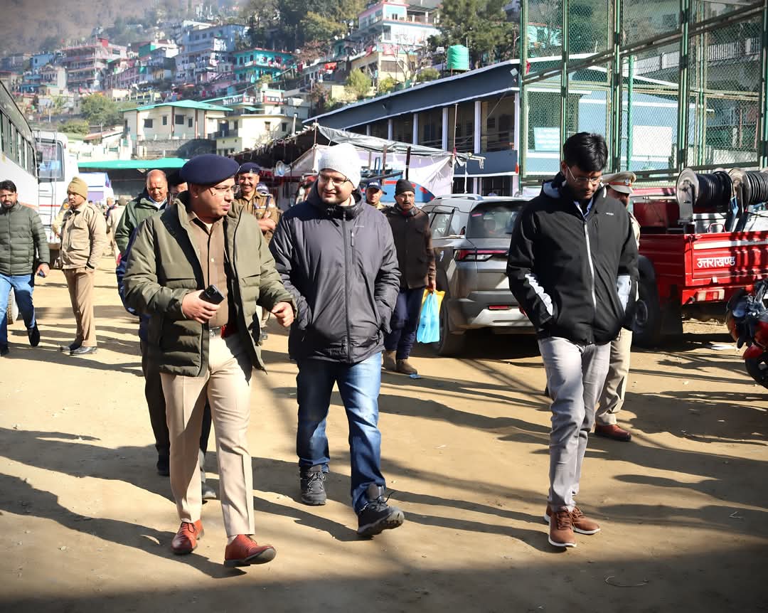 चमोली नगर निकाय चुनाव: 80 पोलिंग पार्टियां रवाना, सुरक्षा व निष्पक्षता सुनिश्चित करने के कड़े इंतजाम..