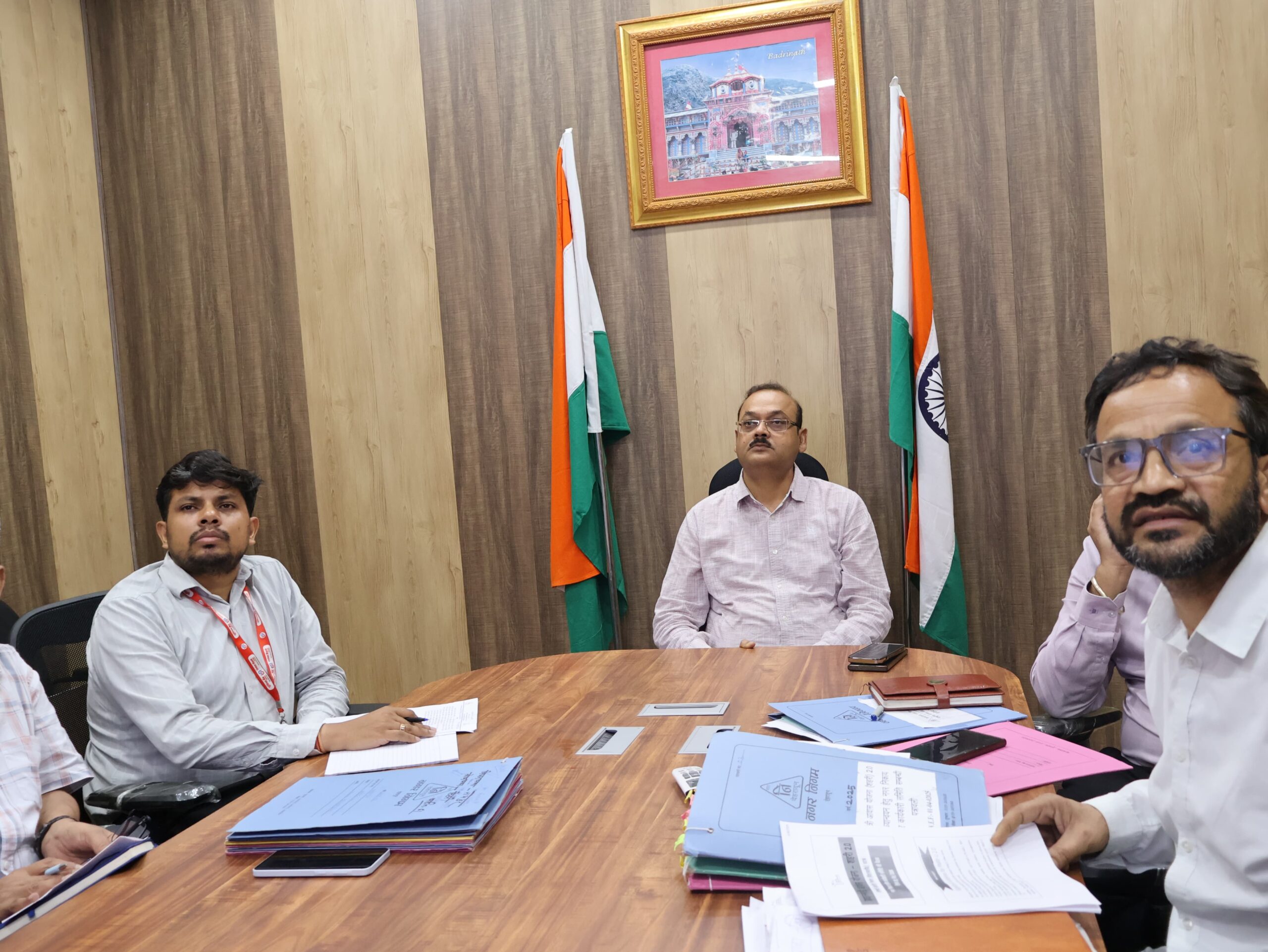 प्रधानमंत्री आवास योजना (शहरी) 2.0 की समीक्षा बैठक आयोजित, पात्र लाभार्थियों को पारदर्शी एवं समयबद्ध लाभ देने के निर्देश