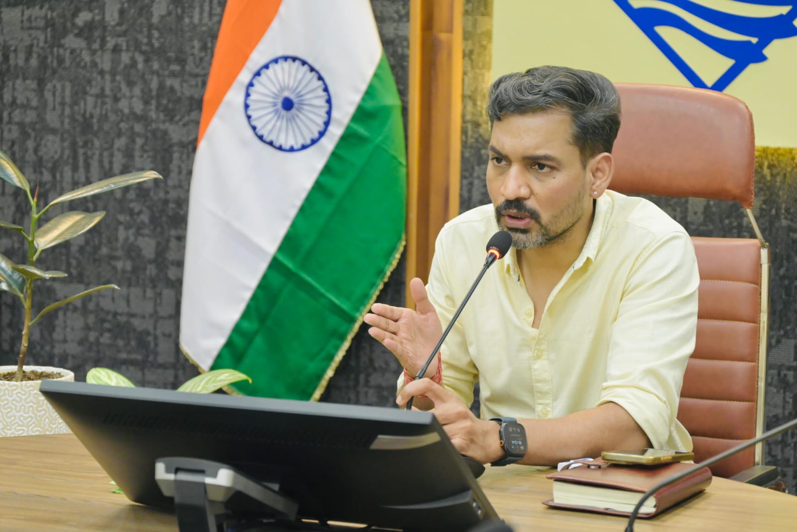 मानसून के  दौरान सभी विभाग 24×7 अलर्ट मोड पर रहेंः विनय रुहेला