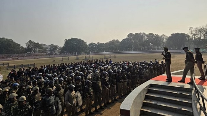 पुलिस का मॉक ड्रिल,,,जहरीली गैस रिसाव की दहशत में आए लोग पहुंचे डीएम के पास,,,जांच में सामने आई वजह....