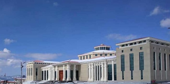 ग्रीष्मकालीन राजधानी गैरसैंण में विधानसभा का मानसून सत्र शुरू,,हंगामे के आसार,,ये विधेयक होंगे पेश