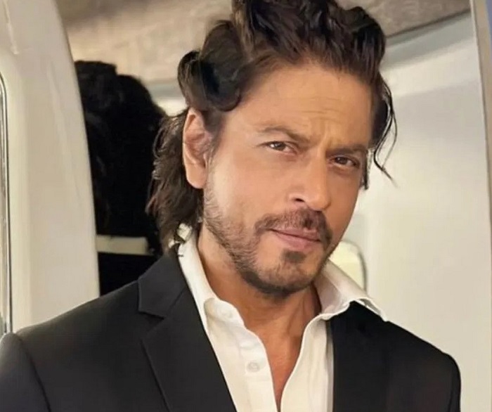 मुंबई के अस्पताल में नहीं हो पाया इलाज,,अब USA जाएंगे खान,,आंख में क्या हुआ?