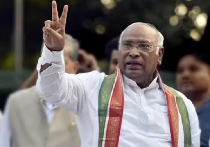 कांग्रेस अध्यक्ष खड़गे का परेड ग्राउंड में नहीं होगा कार्यक्रम, बन्नू स्कूल के लिए मांगी अनुमति....