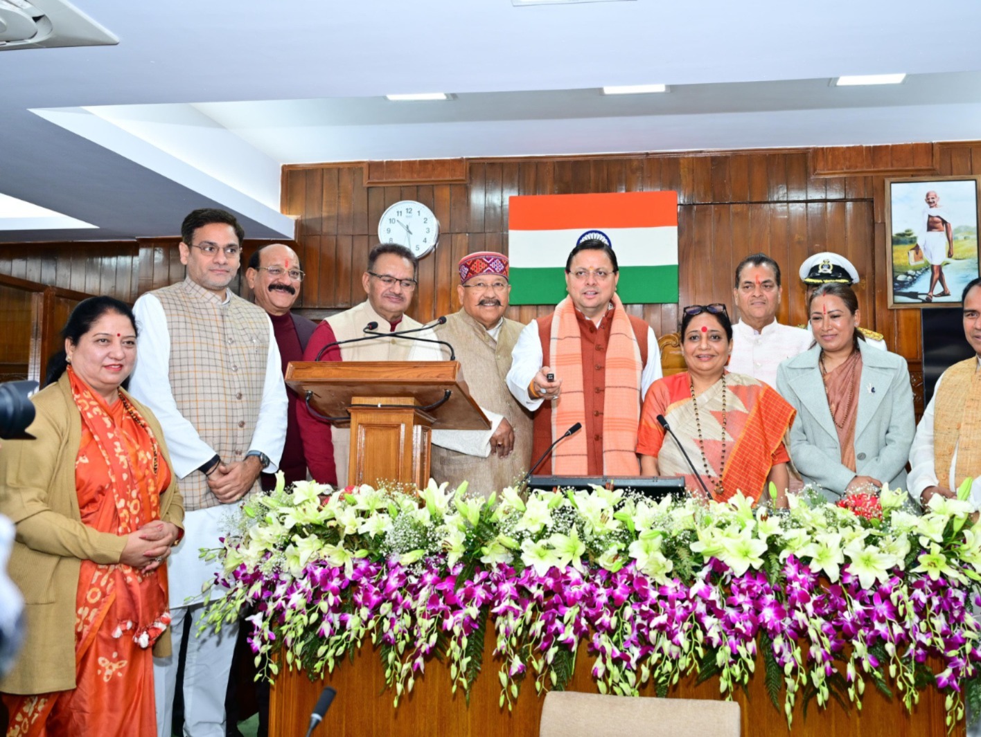 Uttarakhand Budget Session 2025 : प्रदर्शन और हंगामे के बीच पूर्व विधायक हिरासत में, तीन बजे से शुरू होगी कार्यवाही