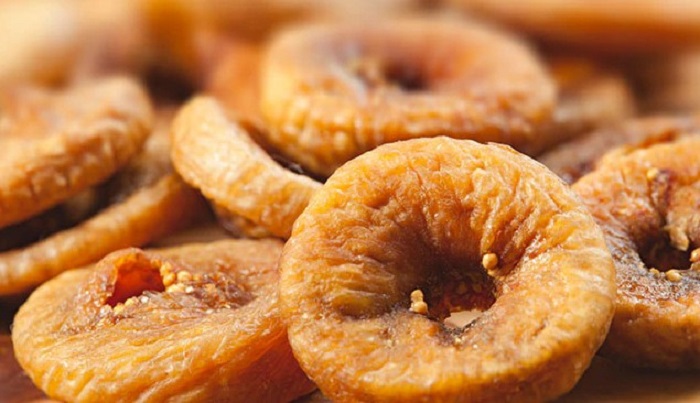 अंजीर है गुणों के खजाने से भरपूर,,,सूखने के बाद बन जाता है ये फल बीमारियों की दवा!