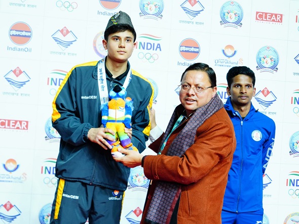 मुख्यमंत्री ने बैडमिंटन विंनर्स का बढ़ाया हौसला