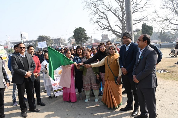 अनूठी पहल छात्राएँ बनी सीएमओ