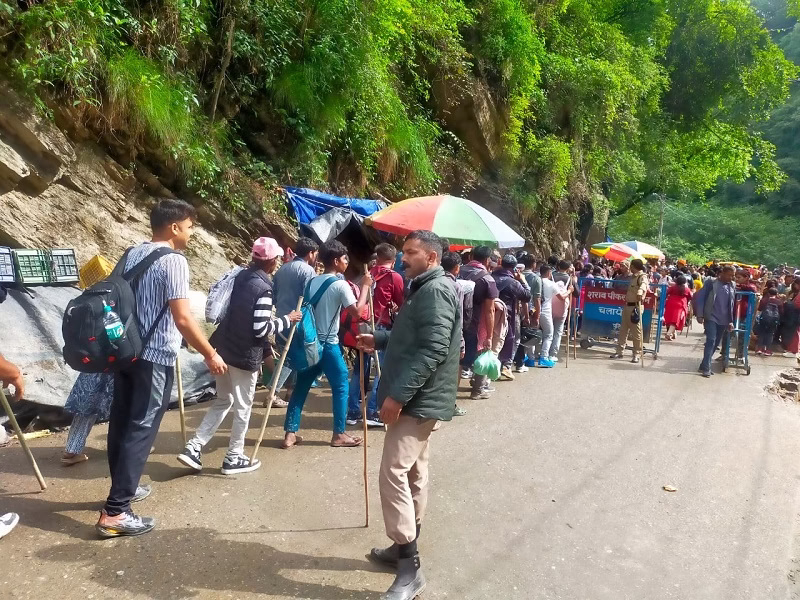 सोनप्रयाग से केदारनाथ धाम यात्रा जारी