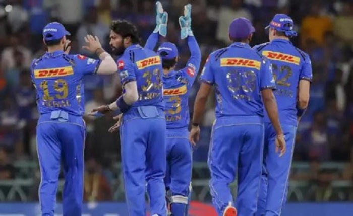 एक्शन मोड में बीसीसीआई,,हार्दिक पंड्या पर ठोका जुर्माना,,मुंबई इंडियंस के अन्य खिलाड़ी भी लपेटे में..