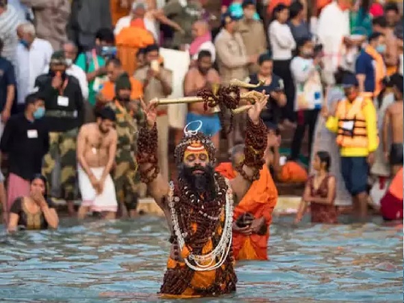 महाकुंभ में शाही और अमृत स्नान में क्या अंतर है?