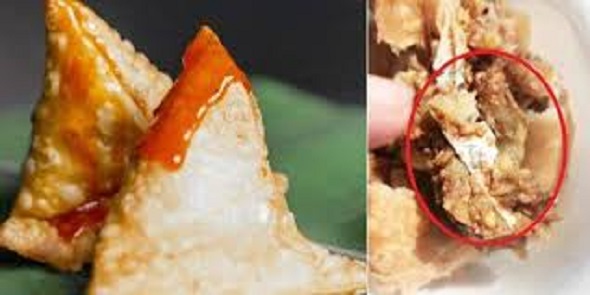 समोसे में ब्लेड , पुलिसवाला भौंचक्का