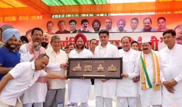 कांग्रेस ने ‘संविधान बचाओ रैली’ से फूंका 2027 चुनाव का बिगुल