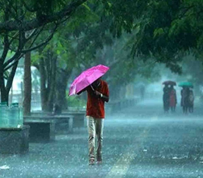 पहाड़ से मैदान तक आफत की बारिश, सात जिलों में रेड अलर्ट जारी!